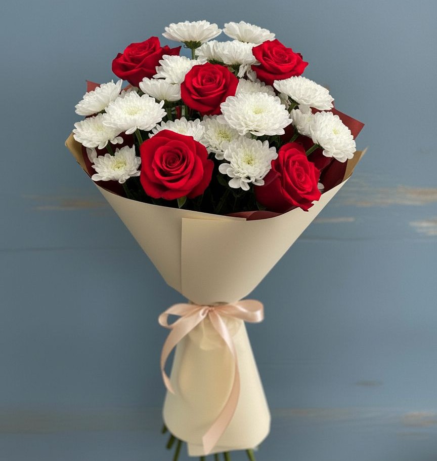 Букет цветов из: Розы и Хризантемы в Решетниково