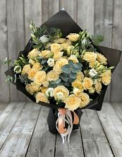 Букет цветов из:  Розы и Лизиантусы в Решетниково