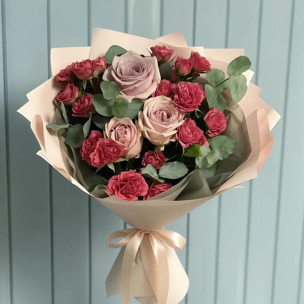 Букет цветов из: Гвоздики и Розы в Решетниково