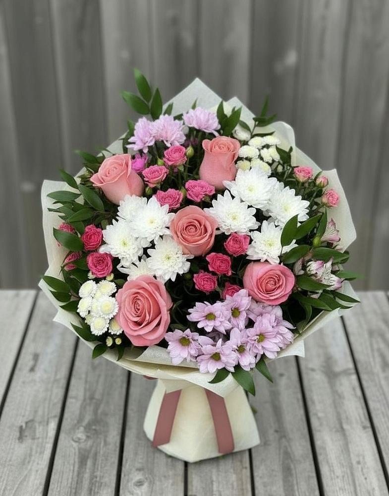 Букет цветов из: Альстромерии, Гвоздики, Розы и Хризантемы в Решетниково