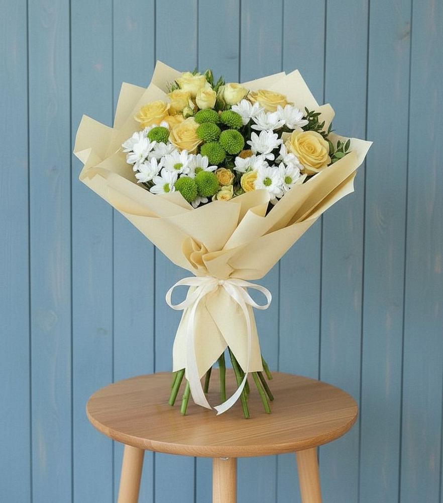 Букет цветов из: Хризантемы и Розы в Решетниково