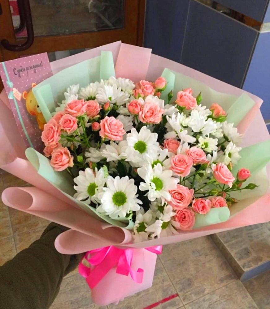 Букет цветов из: Розы и Хризантемы в Решетниково