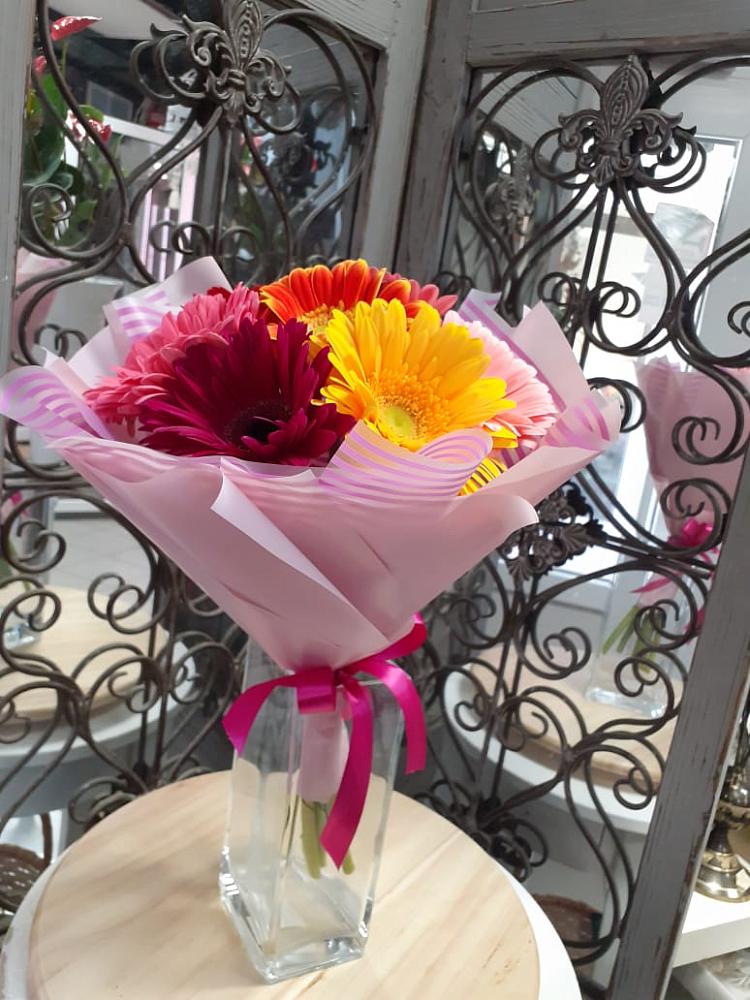 Букет цветов из: Герберы в Решетниково