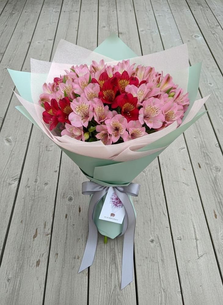 Букет цветов из: Альстромерии в Решетниково