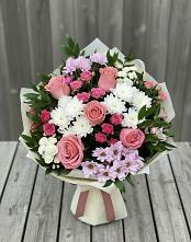 Букет цветов из:  Альстромерии, Гвоздики, Розы и Хризантемы в Решетниково