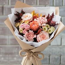 Букет цветов из:  Гвоздики, Хризантемы и Розы в Решетниково