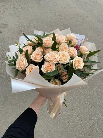 Букет Кремовые розы Латте в Решетниково